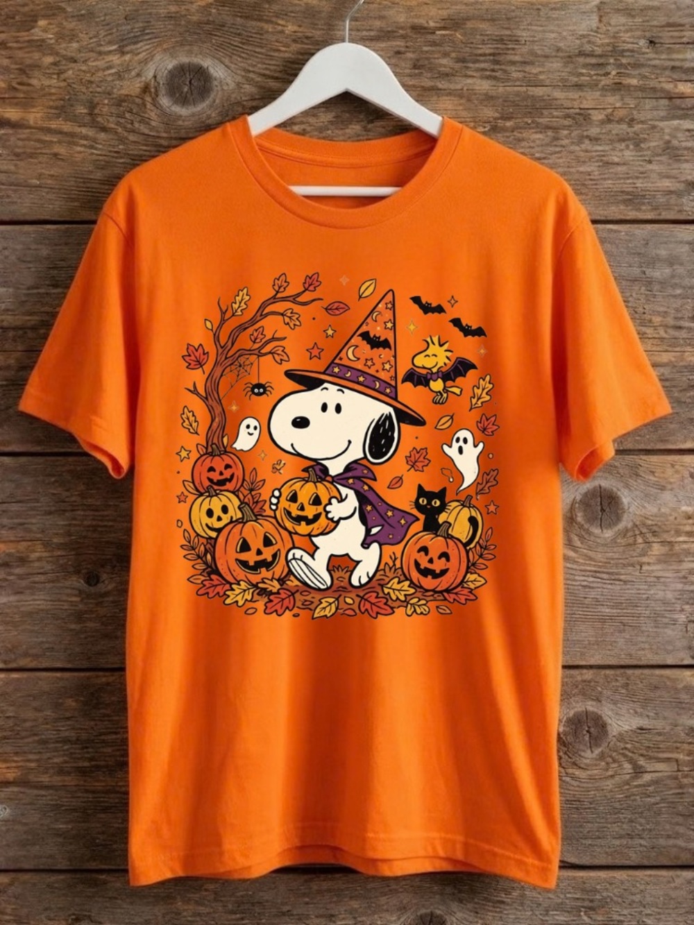 Peanuts Snoopy Halloween Witch Hat Pumpkins Bats Ghosts Vintage Orange T-Shirt
